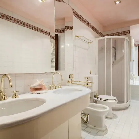 Battisti Luxury Διαμέρισμα