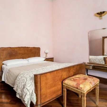 Battisti Luxury * Bologna