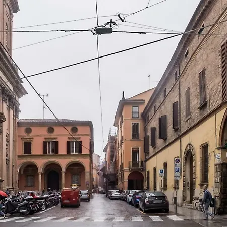 Battisti Luxury * Bologna